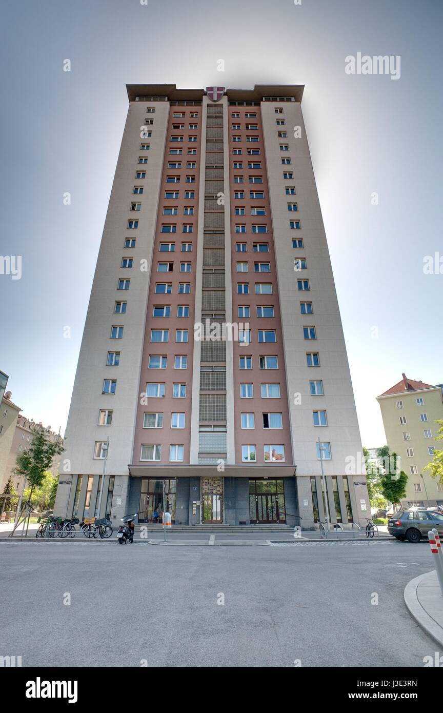 Wien, Gemeindebau, Matzleinsorfer Hochhaus Foto Stock