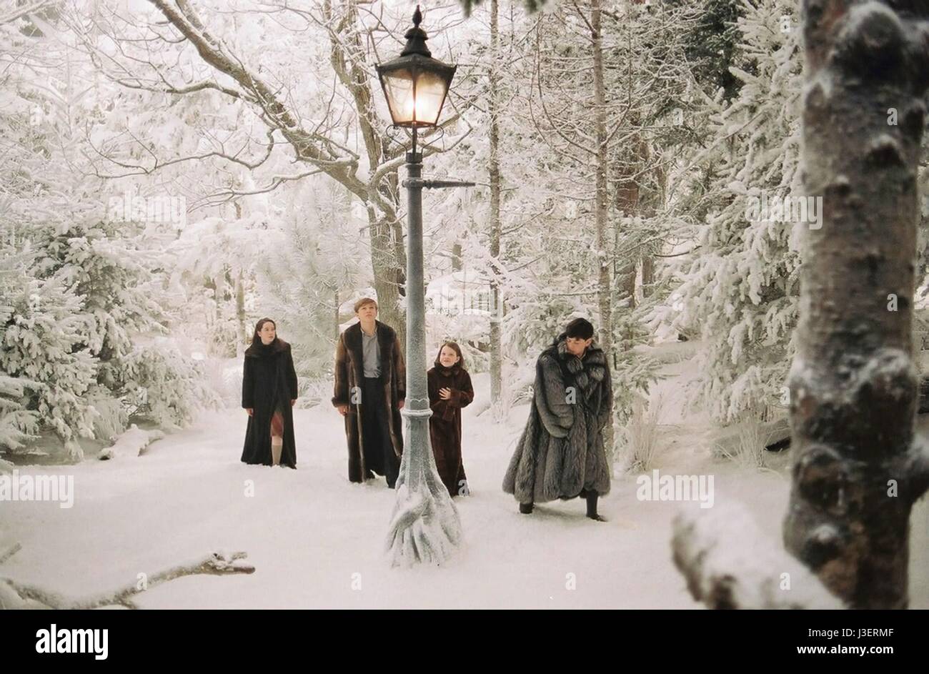 Le cronache di Narnia: Il leone, la strega e l'Armadio Anno: 2005 - USA Anna Popplewell, William Moseley, Georgie Henley, Skandar Keynes Direttore: Andrew Adamson Foto Stock