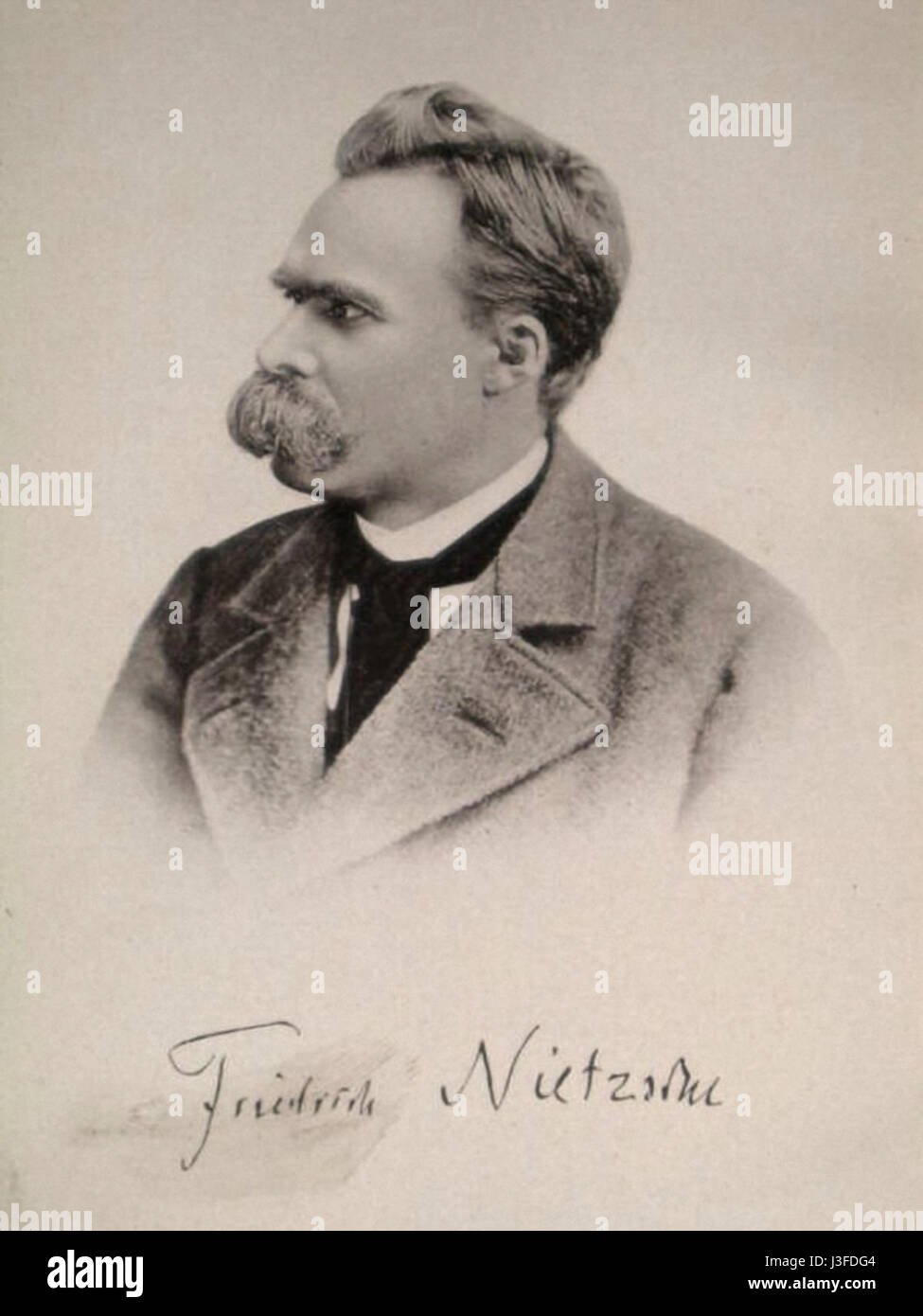 Questo titolo si riferisce a Friedrich Nietzsche, un filosofo tedesco noto per le sue influenti opere sull'esistenzialismo, il nichilismo e le sue critiche alla moralità e alla religione tradizionali. Foto Stock