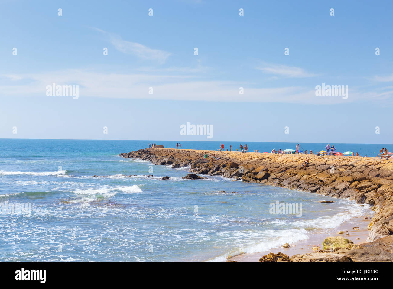 Turismo in Spagna. Vista della spiaggia di Rota, Cadice. Foto Stock