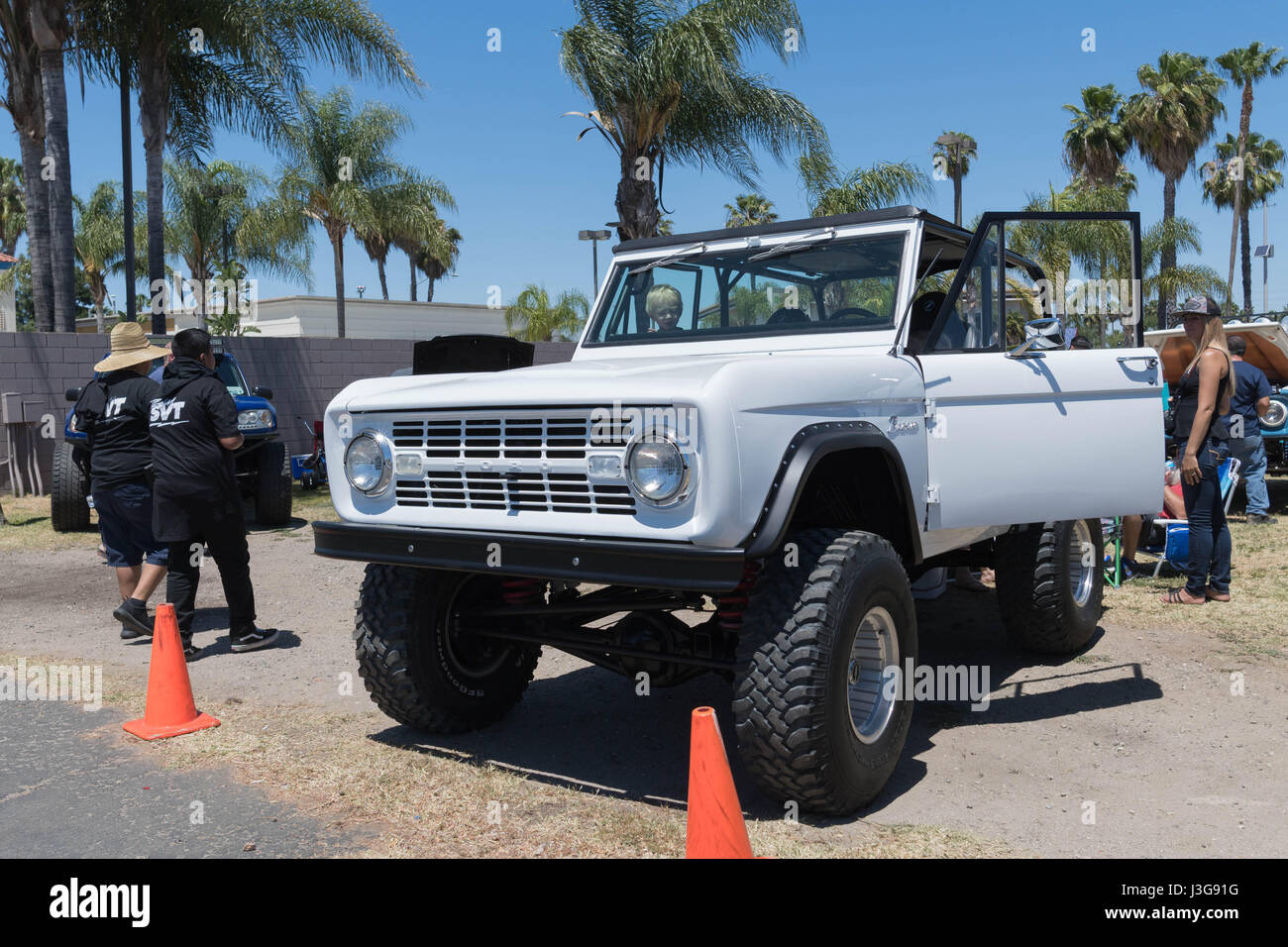 Buena Park, Stati Uniti d'America - 30 Aprile 2017: Ford Bronco sul display durante la favolosa guadi per sempre Foto Stock