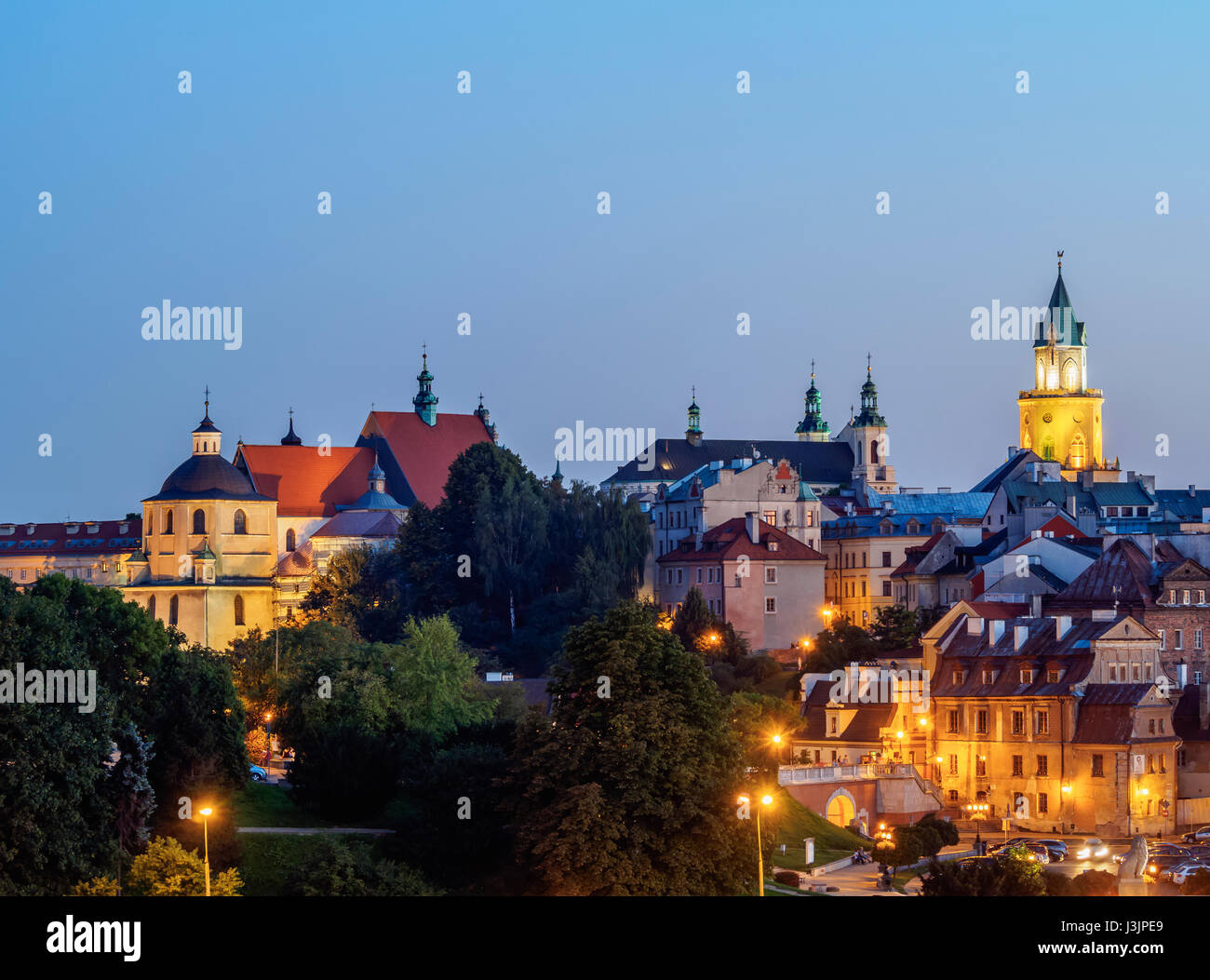 Polonia, Lublino voivodato, città di Lublino, Città Vecchia Skyline al crepuscolo Foto Stock
