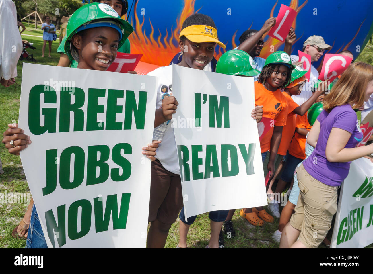 Miami Florida,Coconut Grove,Peacock Park,Clean Energy Rally,Green Movement,cambiamento climatico riscaldamento globale,ecologia,attivisti della comunità,dimostrazione,Bla Foto Stock