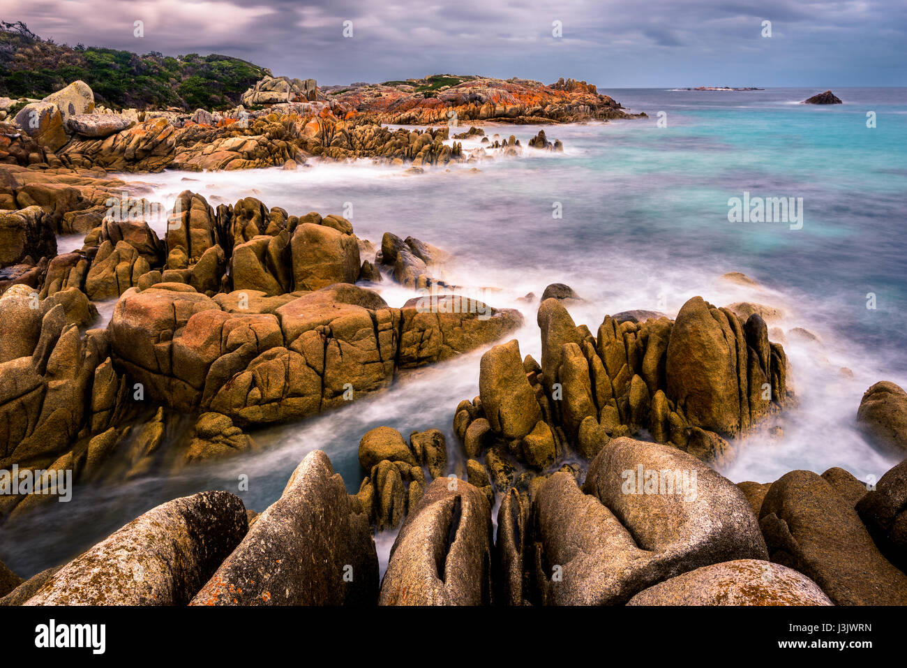 Baia di incendi costa in Mount William National Park, la Tasmania Foto Stock