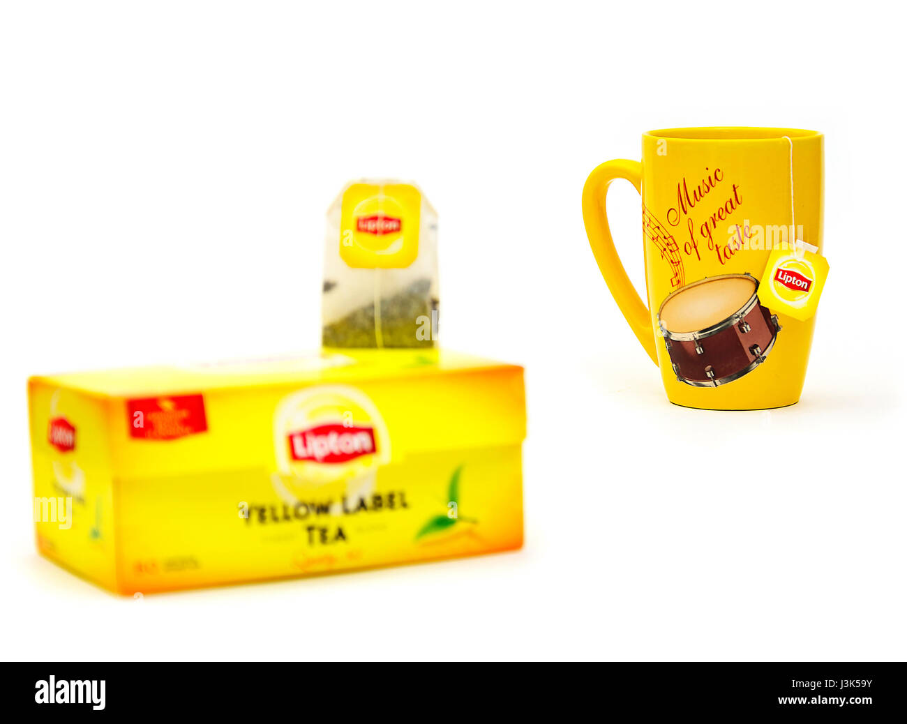 Boccale di giallo con la scritta Lipton Foto Stock