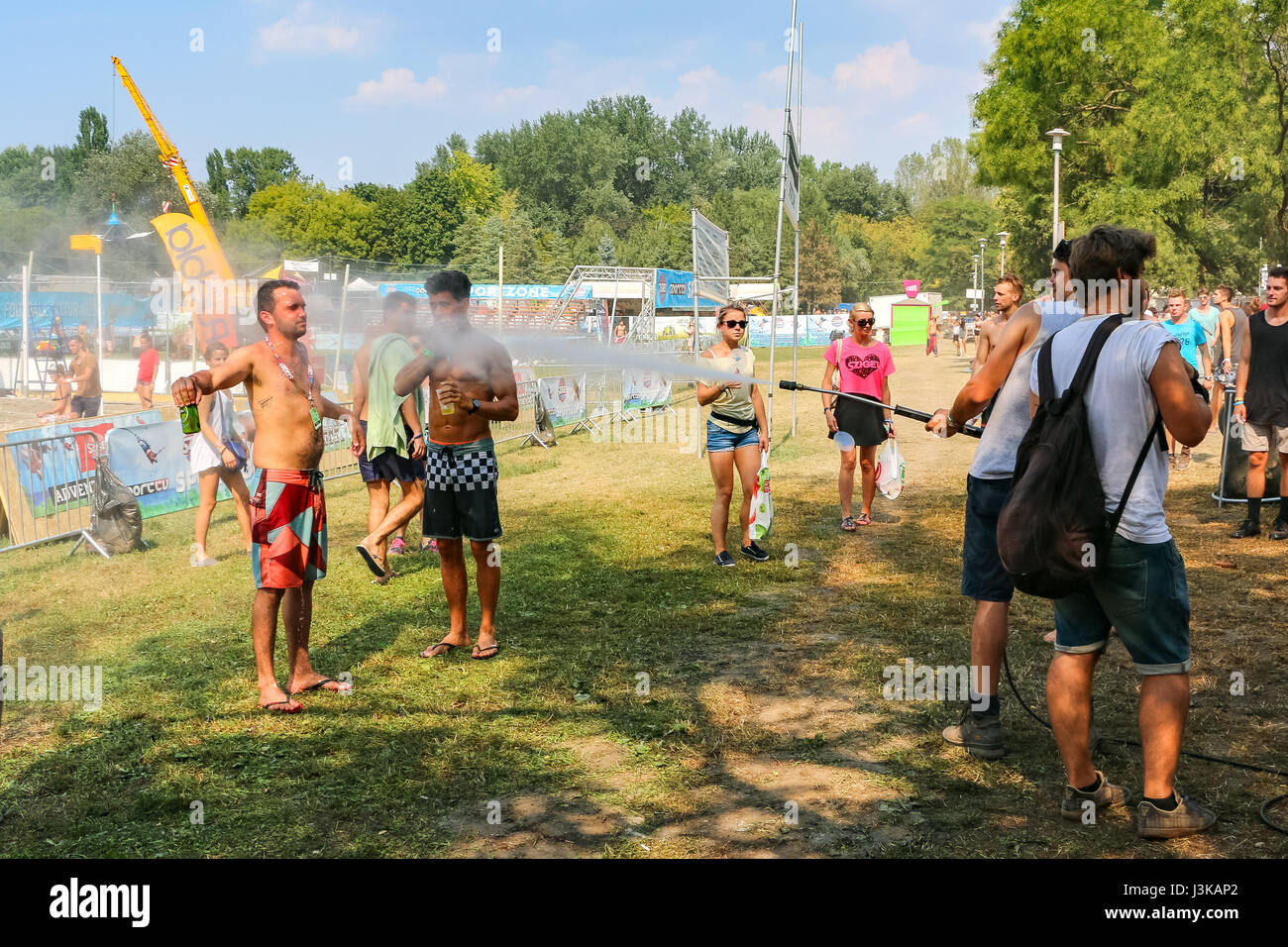 Il raffreddamento al Sziget Festival a Budapest, Ungheria Foto Stock