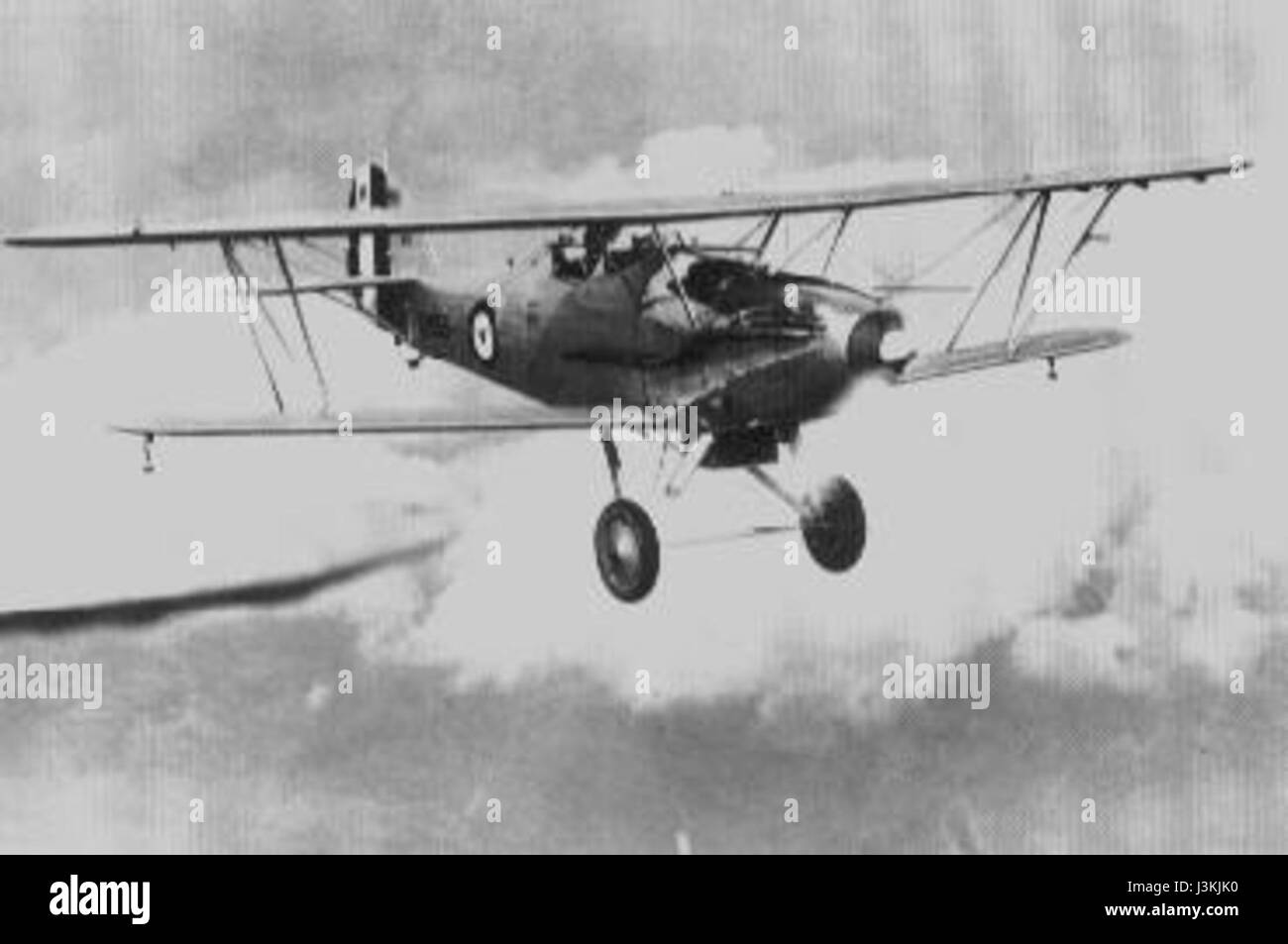 L'Hawker Demon era un biplano britannico usato prima della seconda guerra mondiale dalla Royal Air Force. Fu impiegato principalmente come caccia e bombardiere durante il periodo tra le due guerre, prestando servizio in vari ruoli militari e mostrando i primi sviluppi aerei e la storia dell'aviazione militare. Foto Stock