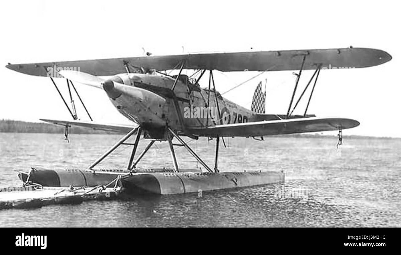 L'Hawker Osprey, introdotto nel 1932, era un aereo britannico utilizzato per la ricognizione e come caccia nei primi anni dell'aviazione. Ha giocato un ruolo nella storia dell'aviazione militare durante il suo periodo di servizio. Foto Stock