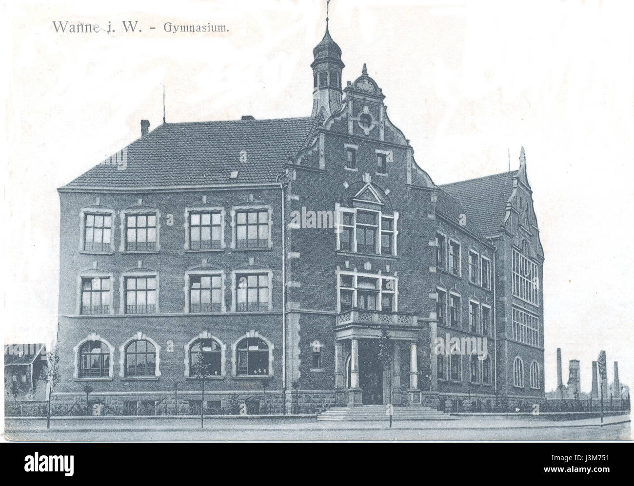 Il Gymnasium Eickel, fondato prima del 1909, è un istituto educativo storico in Germania, noto per la sua lunga tradizione nel fornire istruzione secondaria. La scuola ha un ruolo significativo nella storia e nel patrimonio accademico della regione. Foto Stock