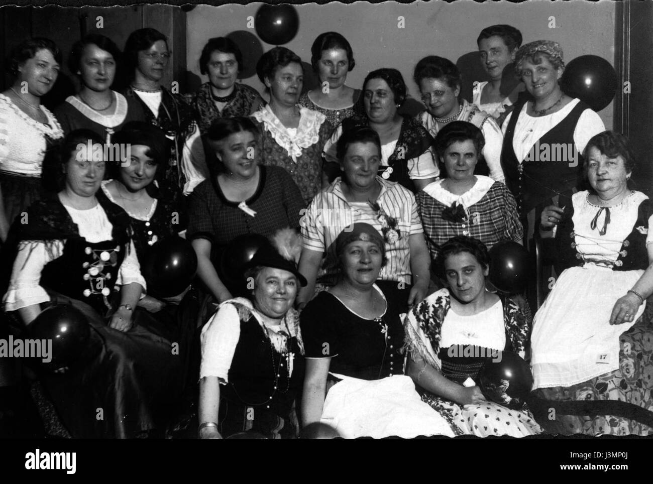 Groupfoto inizio XIX secolo 12 Foto Stock