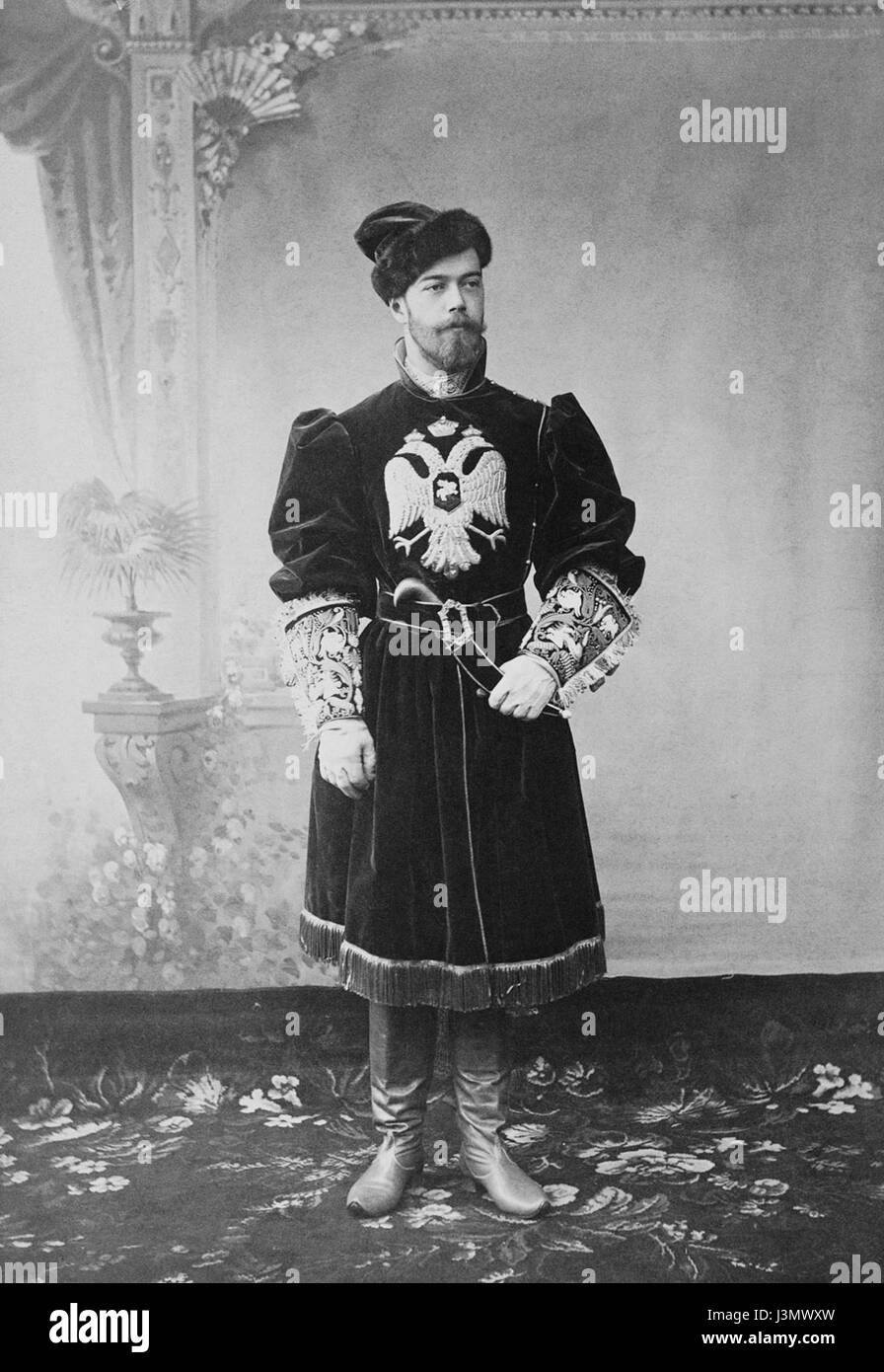 Il Granduca Nicholas Alexandrovich in russo abito per A.Sheremetev sfera (1894) da Teatrov Foto Stock