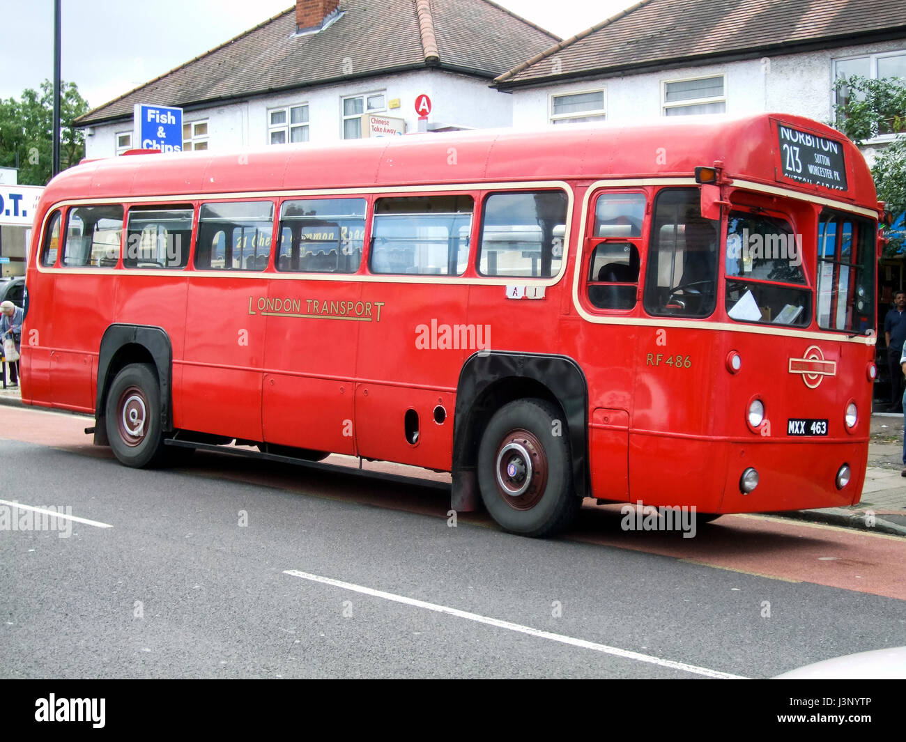 RF Bus 486, 463 MXX, AEC Regent IV (1953) in trasporti di Londra livrea, Route 213 a Norbiton, nel North Cheam, Londra, Regno Unito, 2008 Foto Stock