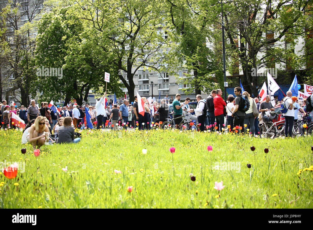 Varsavia, Polonia. 06 Maggio, 2017. Dimostrazione di massa 'Marco di liberta' mossa attraverso Varsavia, organizzato da diversi partiti di opposizione (Nowoczesna, Platforma Obywatelska) e le ONG. (Foto: Jakob Ratz/Pacific Stampa) Credito: PACIFIC PRESS/Alamy Live News Foto Stock