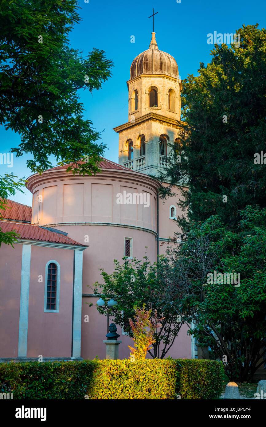 Cattedrale di Santa Anastasia in Zadar, Croazia. Zadar è la quinta città più grande della Croazia situata sul Mare Adriatico. Foto Stock