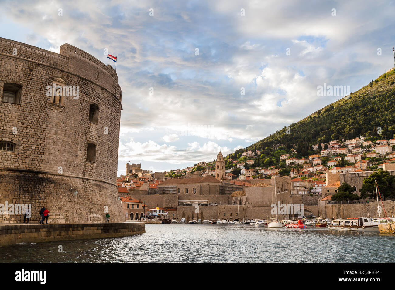 Dubrovnik Porto Vecchio - Visto da è porporela una sera come la luce comincia a svanire. Foto Stock