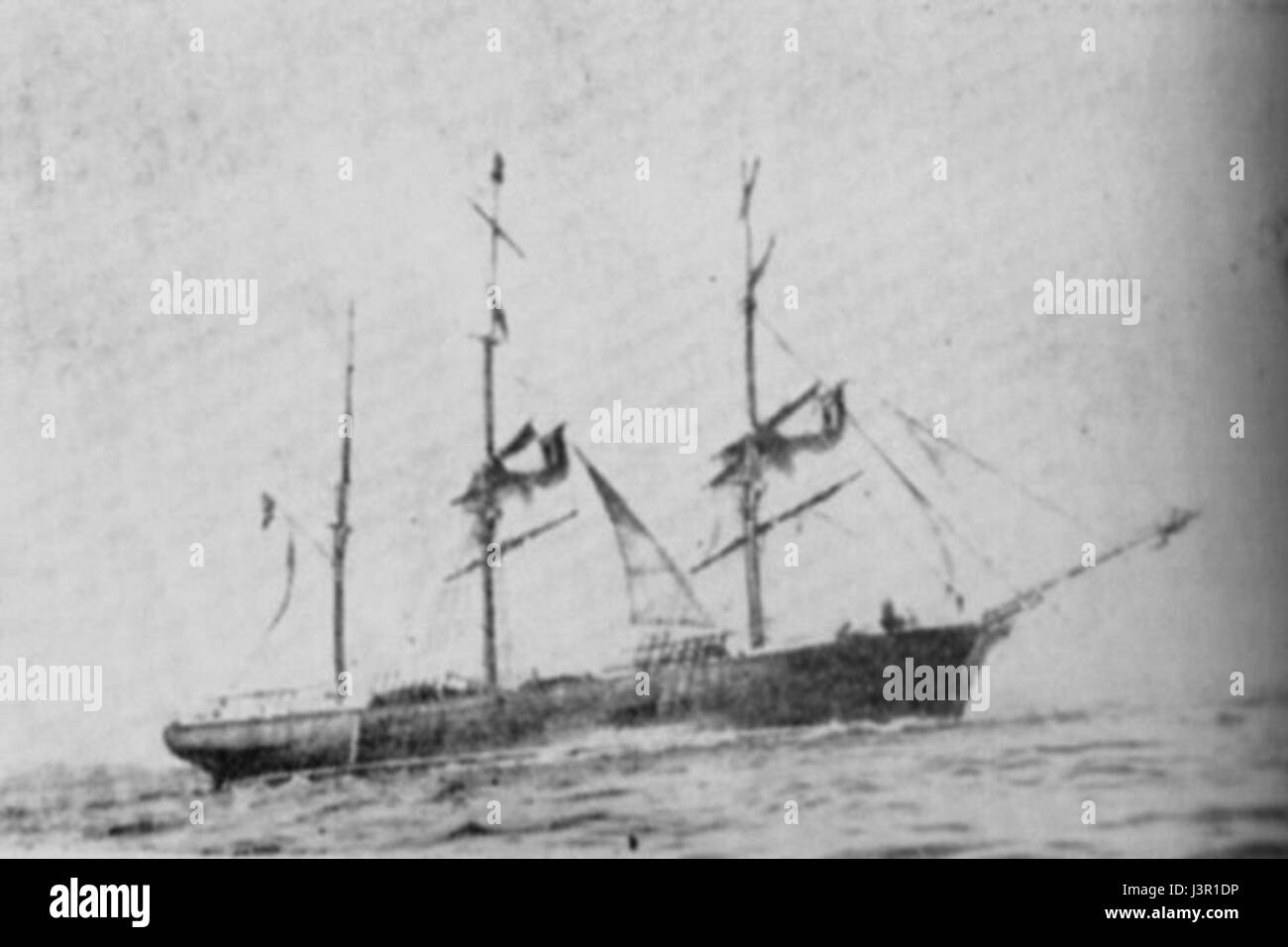Questa immagine si riferisce a "Iona av Arendal", che probabilmente raffigura una nave o una nave di nome Iona proveniente dalla città portuale di Arendal, Norvegia. Arendal ha una ricca storia marittima e Iona potrebbe essere stata parte del patrimonio navale della regione, contribuendo alla forte tradizione marinara di Norwayâ. Foto Stock