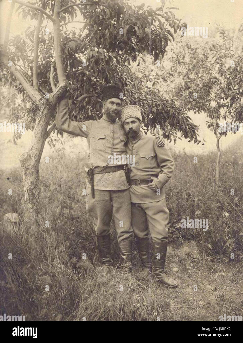 Khetcho e Dro sono probabilmente riferimenti a personaggi o figure storiche le cui identità o contesti specifici necessitano di ulteriori chiarimenti. I nomi potrebbero essere associati a uno specifico evento culturale, letterario o storico. Foto Stock Khetcho e Dro sono probabilmente riferimenti a personaggi o figure storiche le cui identità o contesti specifici necessitano di ulteriori chiarimenti. I nomi potrebbero essere associati a uno specifico evento culturale, letterario o storico. Foto Stock