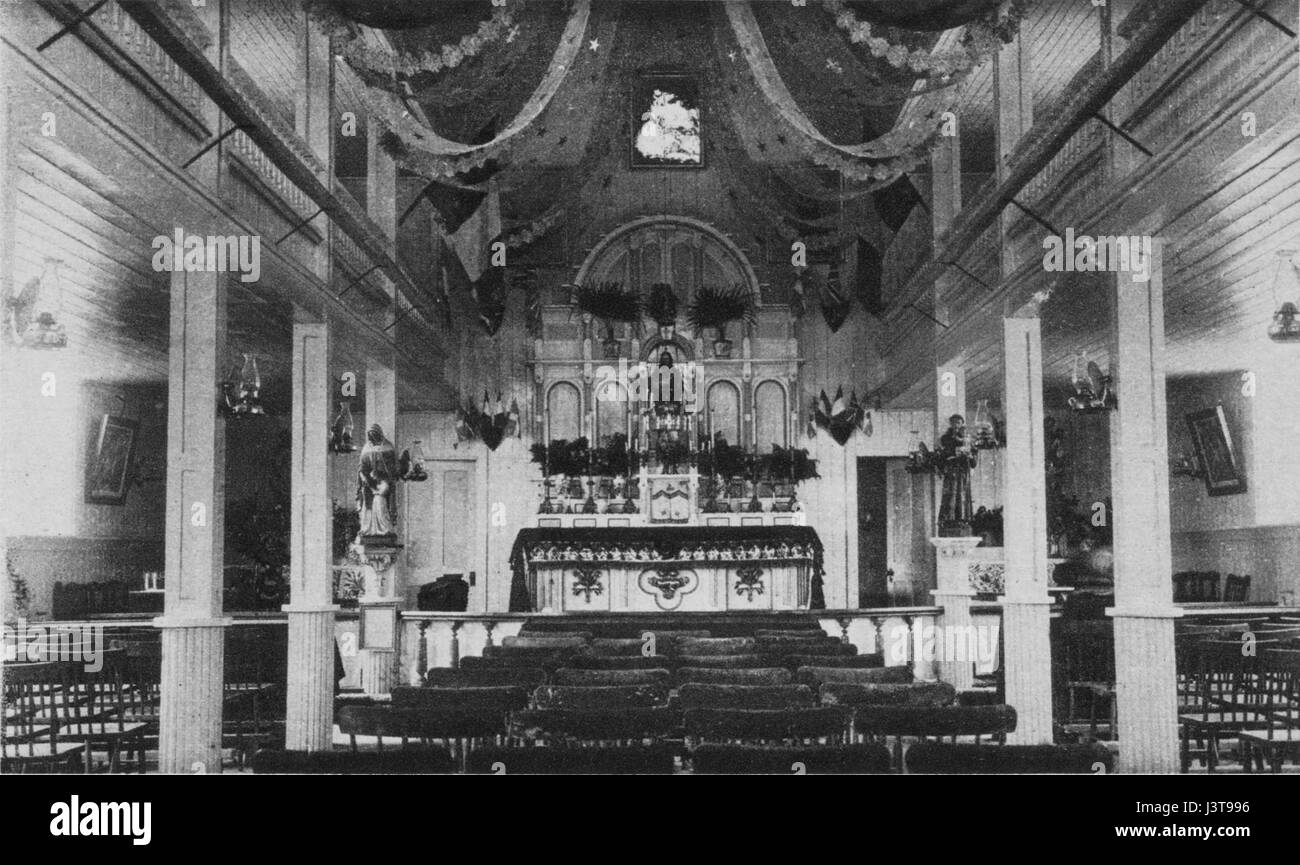 La chiesa di ÃŽle d'Anticosti, situata nel Golfo di San Lorenzo, in Canada, è una struttura storica nota per il suo ruolo nella comunità dell'isola e per il suo stile architettonico unico. Foto Stock