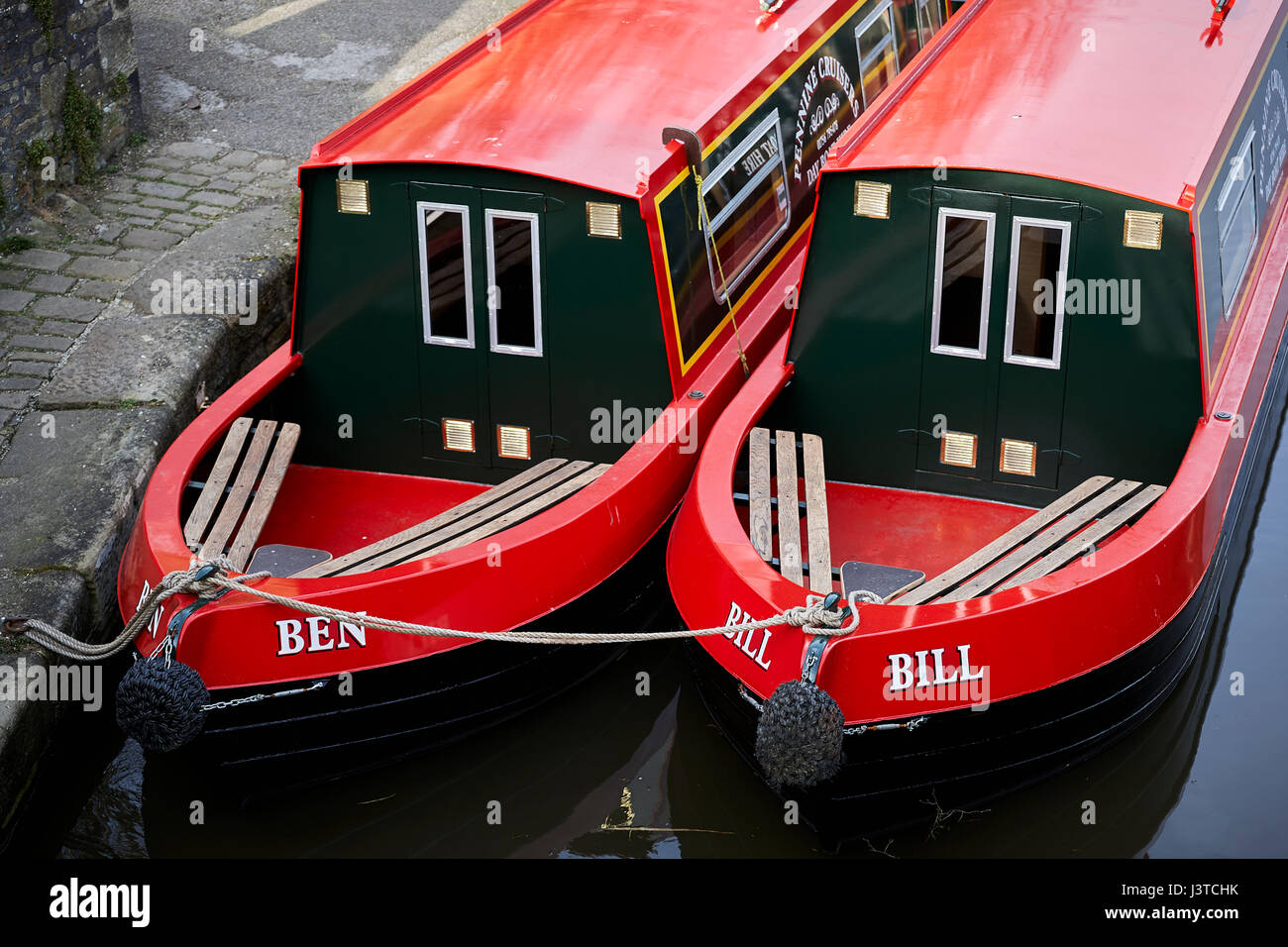 Leeds Liverpool Canal Longboats a Skipton, North Yorkshire Regno Unito Foto Stock