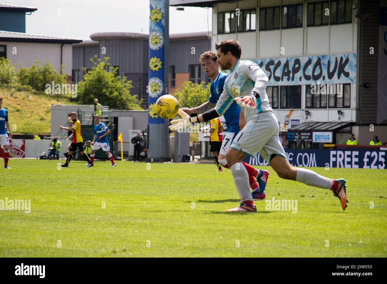 Glasgow Scotland Regno Unito. Il 7 maggio, 2017. Partick Thistle v Glasgow Rangers SPFL Domenica 7 Maggio 2017 - Obiettivi da Doolan, McKay e Garner ha visto la fine del gioco 2-1 per i Rangers. Credito: Barry Cameron/Alamy Live News Foto Stock