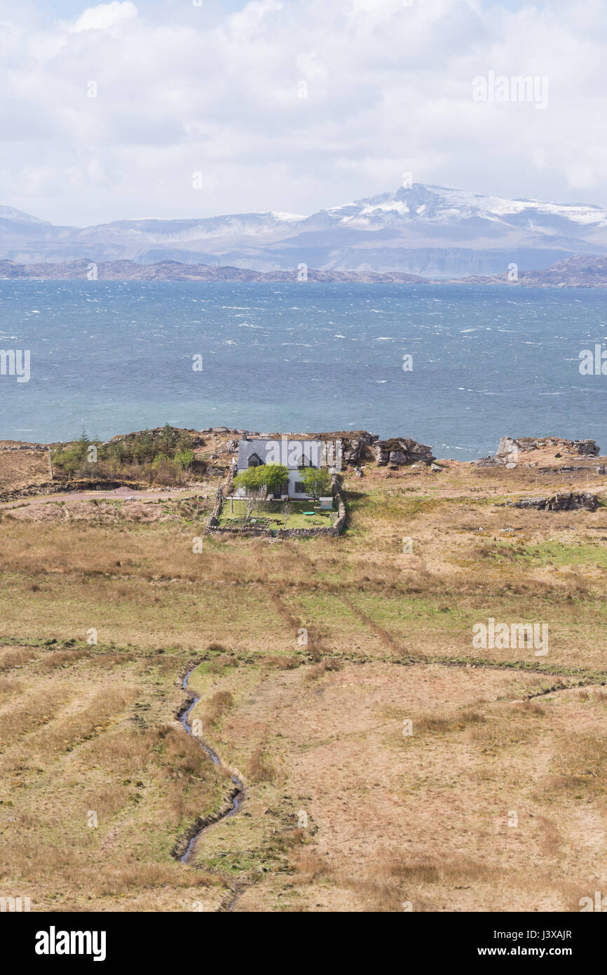 Remote house di Highlands scozzesi, Callakille, Applecross, Scotland, Regno Unito Foto Stock