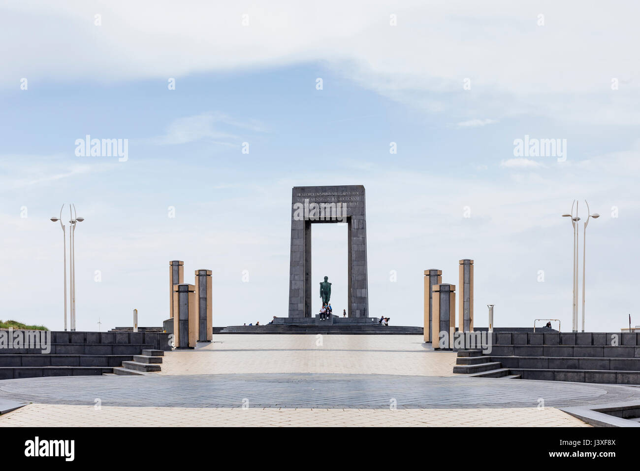 De Panne, Belgio - Monumento di Re Leopoldo I a De Panne. È stato a De Panne che il principe Leopold von Saksen-Coburg-Gotha primo entrato di recente Foto Stock