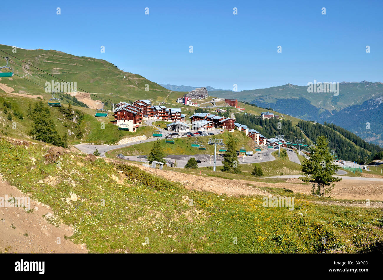 Montagna La Plagne Village nelle Alpi francesi, comune nella Valle Tarentaise, dipartimento della Savoia e la regione Rhône-Alpes, in Francia Foto Stock
