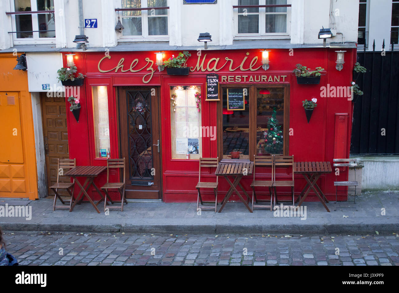 Place du Tertre butte Montmartre pres du Sacre coeur Foto Stock
