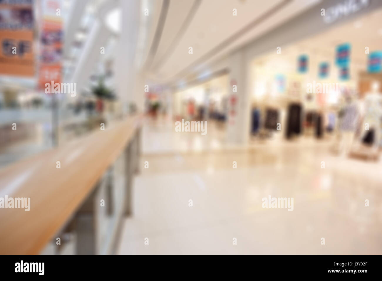 Splendido centro commerciale al coperto di defocalizzazione.materiale di sfondo Foto Stock