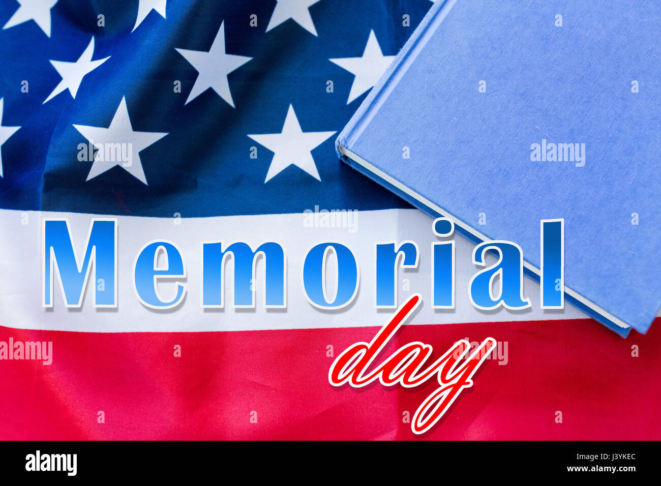 Il memorial day parole sulla bandiera americana e prenota Foto Stock