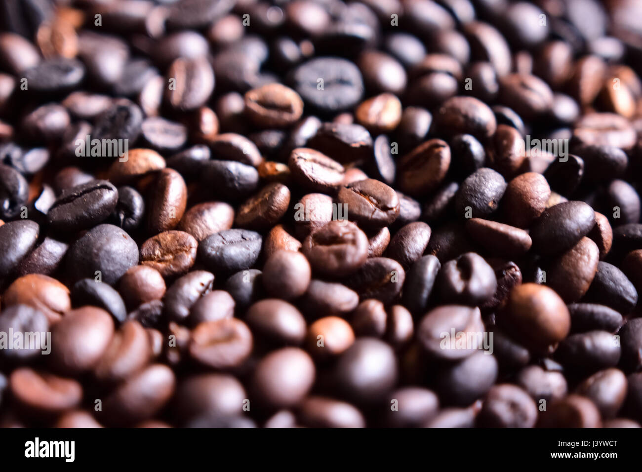 Chicchi di caffè tostati Foto Stock