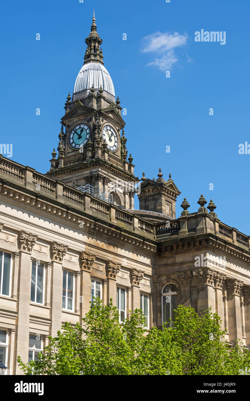 Il Municipio e la torre dell orologio, Bolton, Greater Manchester, Inghilterra, Regno Unito Foto Stock