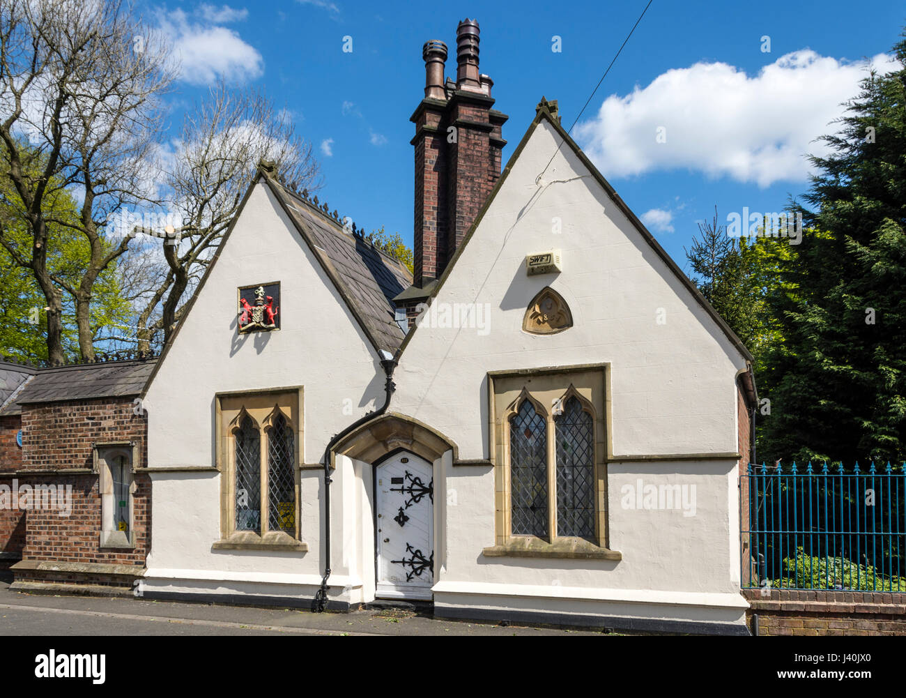 L'ex casa del steeplejack e personalità televisiva Fred Dibnah MBE, Radcliffe Road, Bolton, Regno Unito. Foto Stock