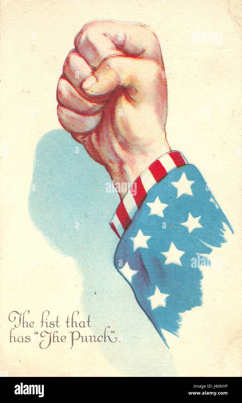 Il pugno potente dello zio Sam [per gli Stati Uniti] è cresciuto in sfida e potere. Questa immagine da cartolina è stata creata durante e per sostenere il coinvolgimento dell'America nella Grande Guerra ( prima Guerra Mondiale ). A sinistra del braccio di Sam è stampato, ' il pugno che ha 'il punzone' ' 1918. Per vedere tutte le mie immagini della prima guerra mondiale Cerca: Prestor vintage WW i Foto Stock