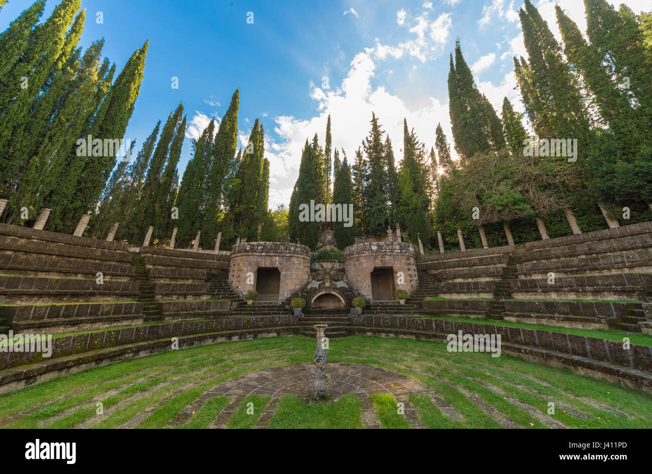 La Scarzuola di Montegiove è un antico santuario Cattolico nel paese della regione Umbria, al cui interno è la misteriosa ed esoterica città ideale Foto Stock