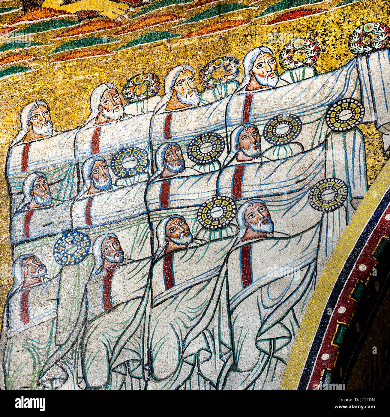 Mosaico di i ventiquattro anziani dal libro della rivelazione, Santa Prassede, Roma, Italia - 3 Maggio 2017 Foto Stock