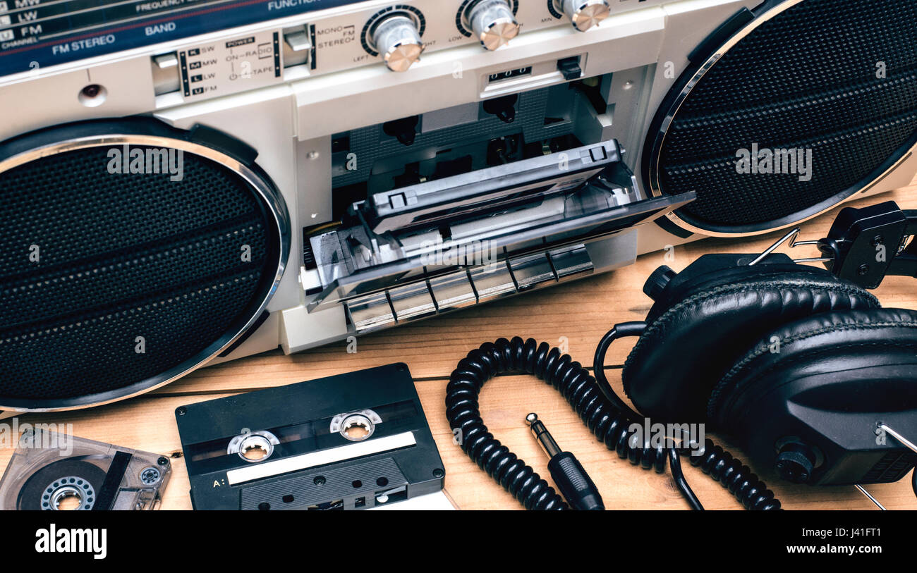 Retrò deck a cassetta di musica la testata Foto Stock