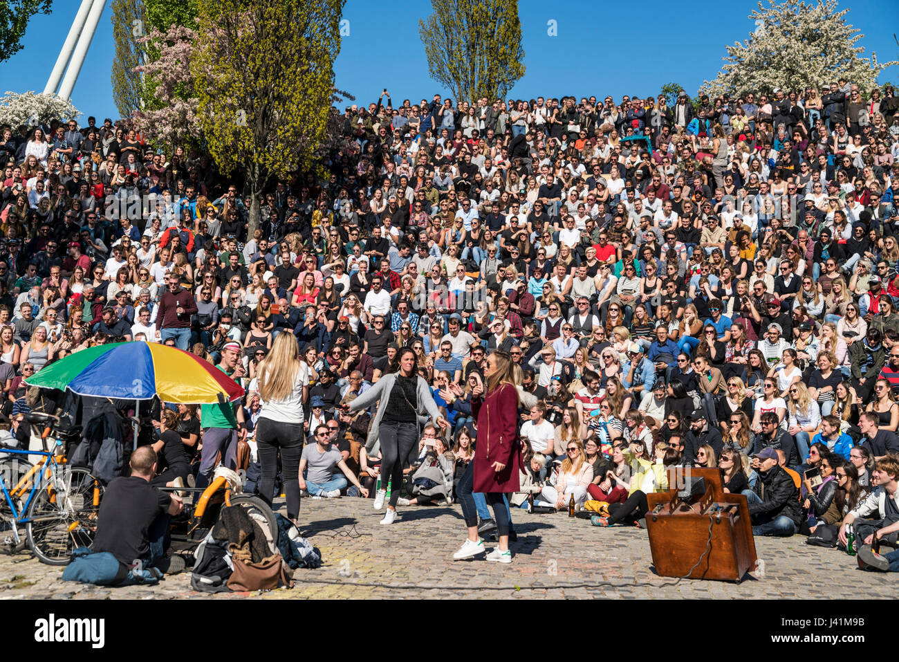 Open stage Karaoke, Mauerpark, Prenzlauer Berg di Berlino, Germania Foto Stock