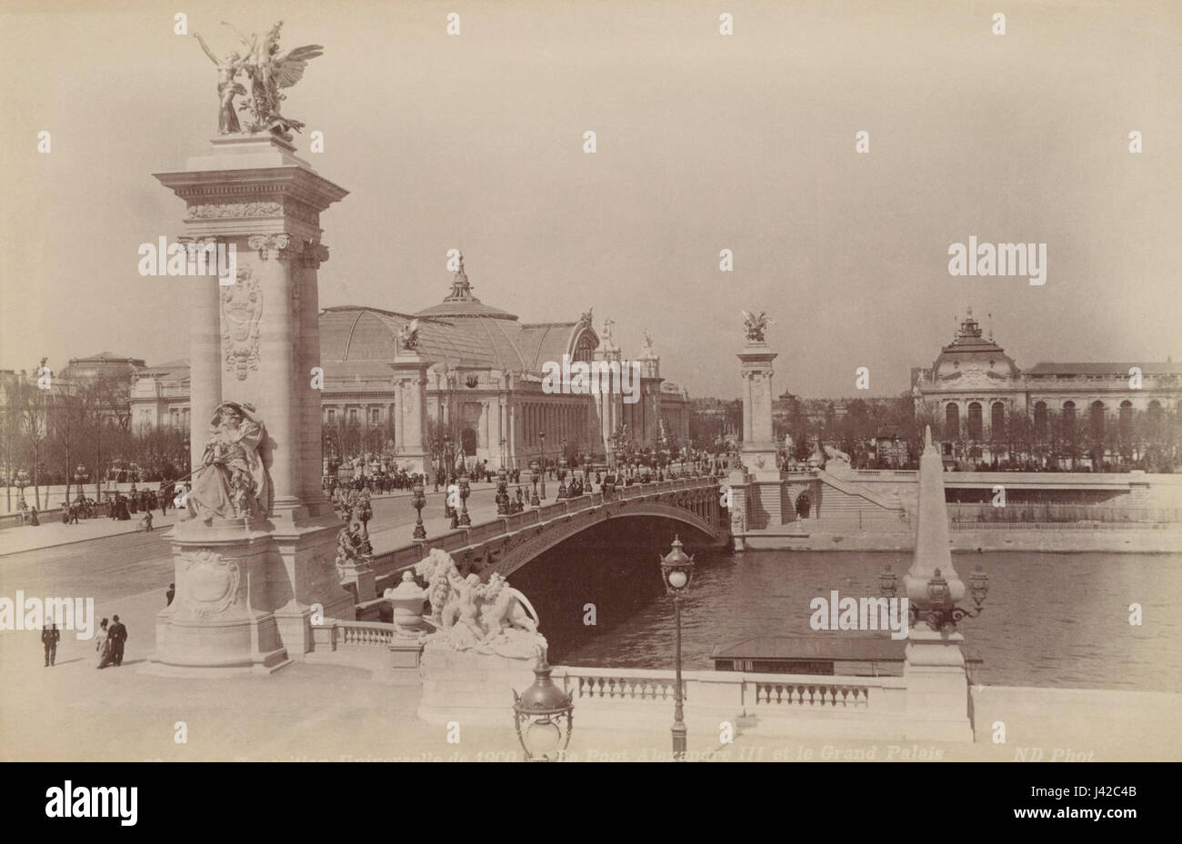 Le pont Alexandre III et le Grand Palais, Exposition Universelle 1900 Foto Stock