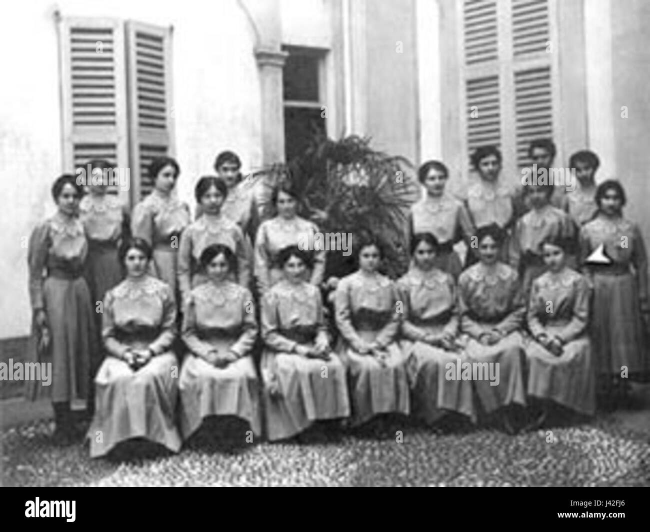 Maria Valtorta (1897â€“1961) è stata una scrittrice italiana nota per le sue opere religiose e teologiche, tra cui "il poema dell'uomo-Dio", un testo controverso e ampiamente letto che presenta una dettagliata narrazione della vita di Gesù Cristo da una prospettiva visionaria. Foto Stock