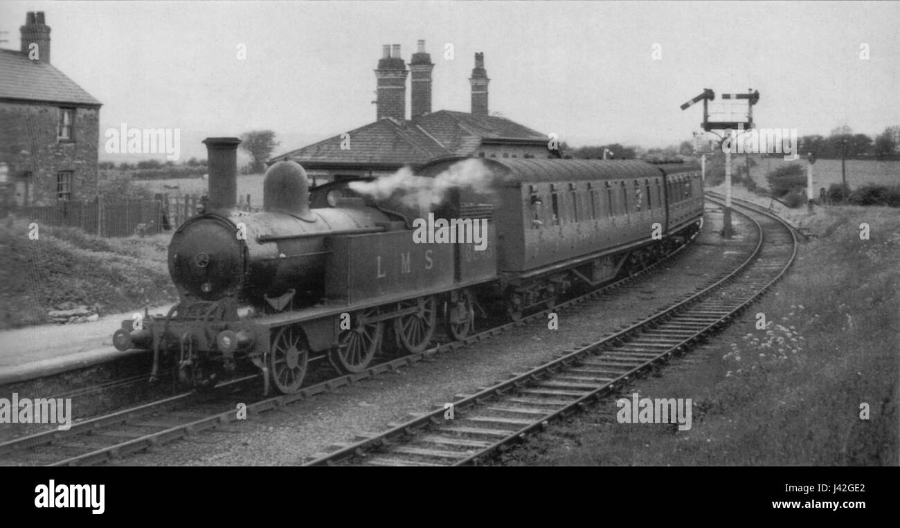 LMS 2 4 2T No.6713 Holland bracci 1945 Foto Stock