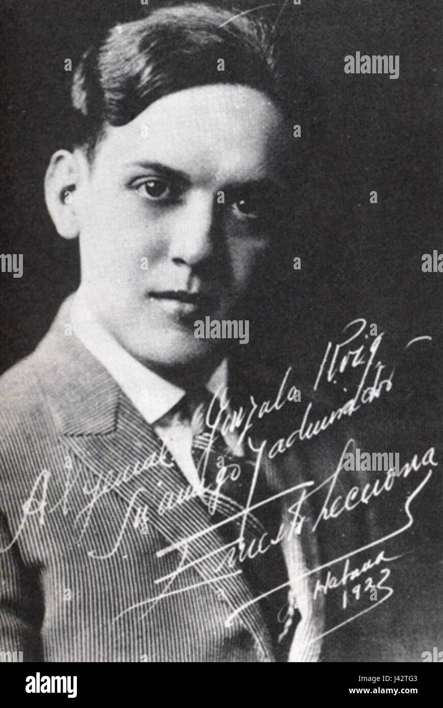 L'inchiostro bianco Lecuona è un materiale artistico speciale utilizzato per creare opere d'arte dettagliate, noto per la sua consistenza liscia e la capacità di produrre linee nitide e luminose nell'arte. Foto Stock