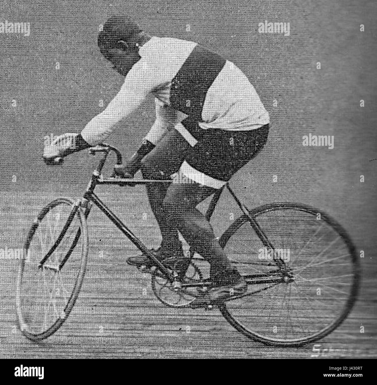 Major Taylor è stato un ciclista statunitense che è diventato il primo campione del mondo afroamericano in uno sport professionistico. I suoi successi alla fine del XIX secolo rompono le barriere razziali nello sport e continuano a ispirare gli atleti. Foto Stock