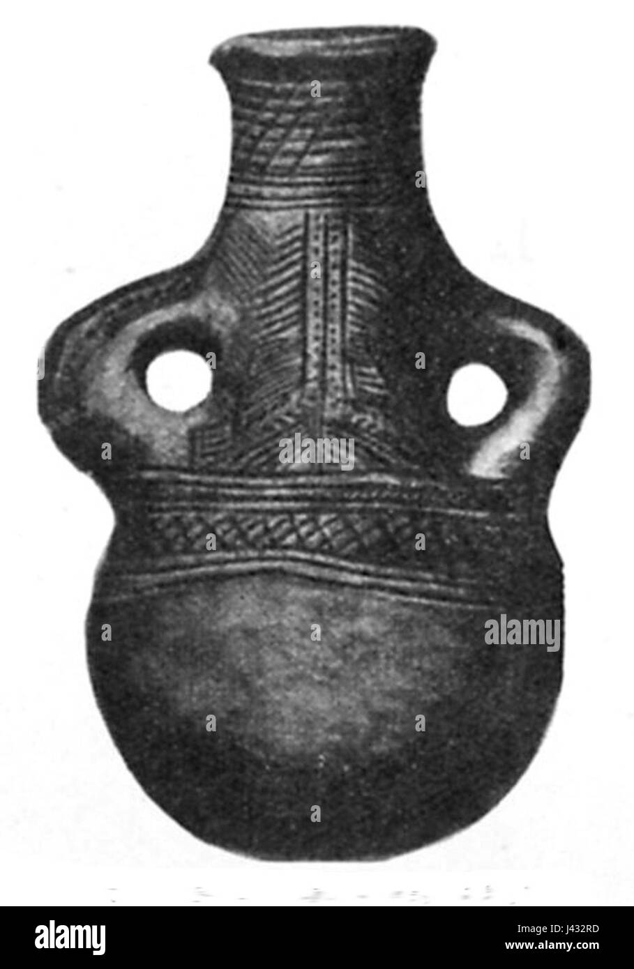 Le ceramiche Luba del 1908 rappresentano l'artigianato tradizionale del popolo Luba nell'Africa centrale, noto per i loro intricati disegni e il significato culturale nella regione. Foto Stock