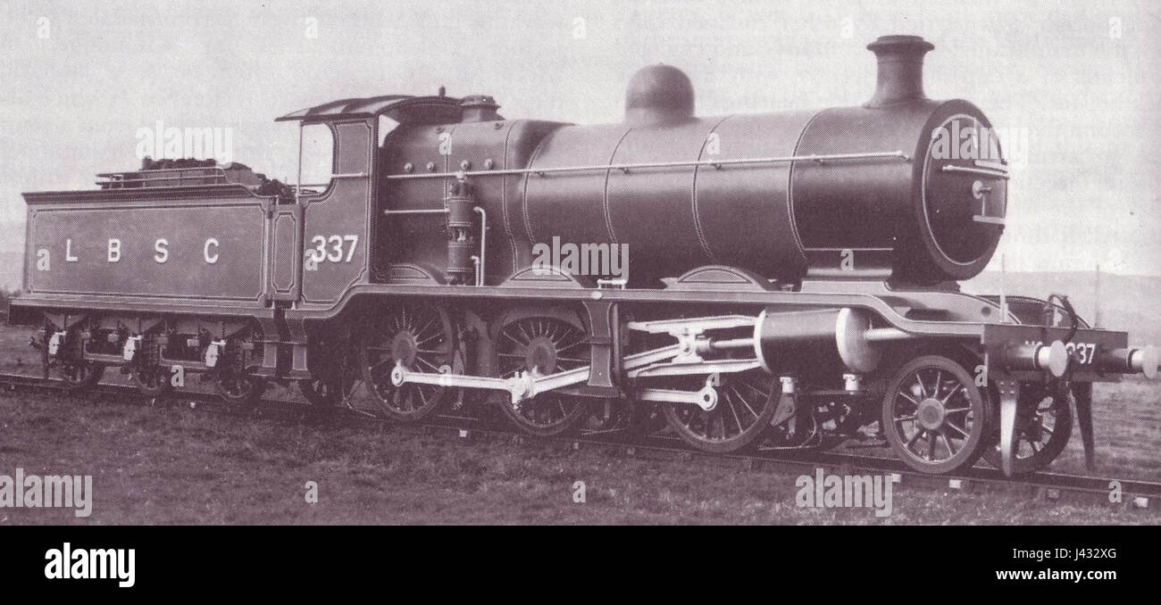 Immagine o disegno tecnico della locomotiva a vapore classe K LBSCR, utilizzata dalla London, Brighton and South Coast Railway (LBSCR) alla fine del XIX secolo. Il progetto è noto per i suoi contributi alla storia delle ferrovie britanniche. Foto Stock