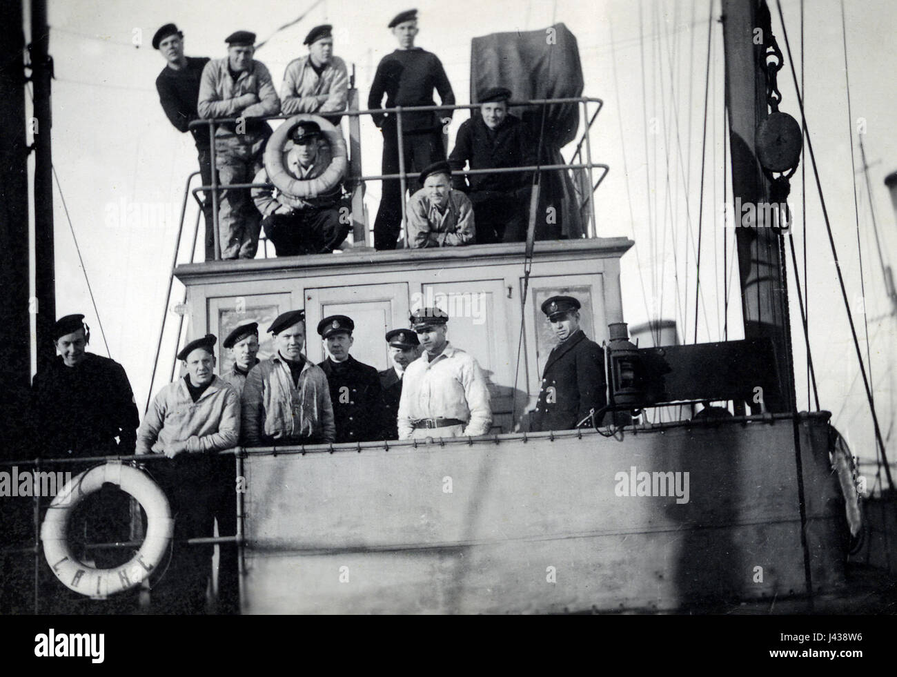 "Laine komandosild" si riferisce a una nave navale o militare degli anni '1930, probabilmente legata alla storia navale di Estoniaâ. Il termine "komandosild" si traduce in "ponte di comando", riferendosi alla struttura della nave. Foto Stock