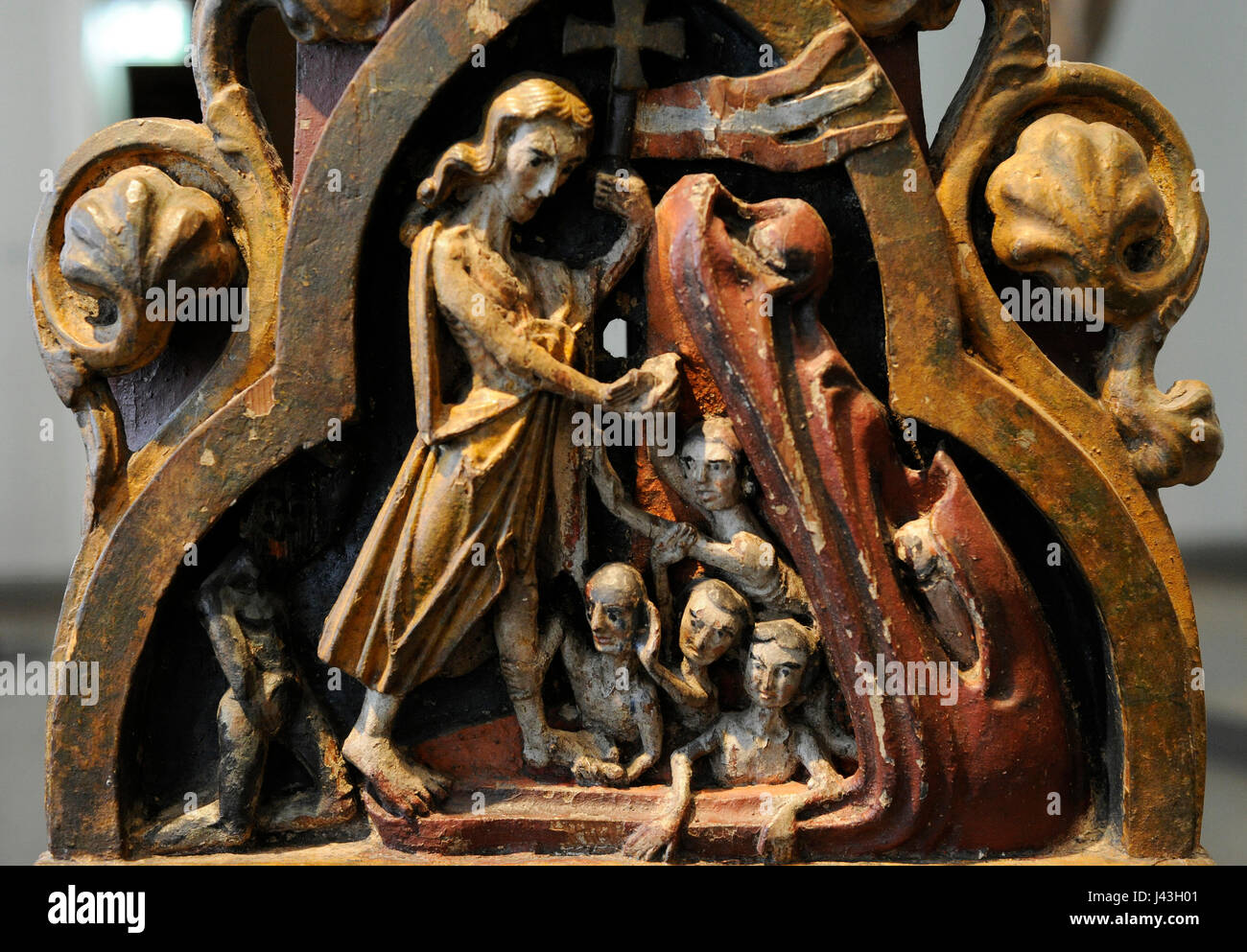 Croce di legno. Borre chiesa, Vestfold, c. 1275-1300. Dettaglio della base. Cristo nel Limbo. Museo storico. Oslo. La Norvegia. Foto Stock