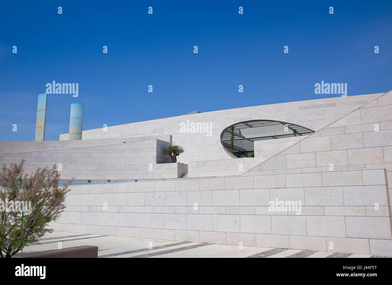 Il Portogallo, Estredmadura, Lisbona, Belem, Fundacao Champalimaud, moderno centro di ricerche mediche. Foto Stock