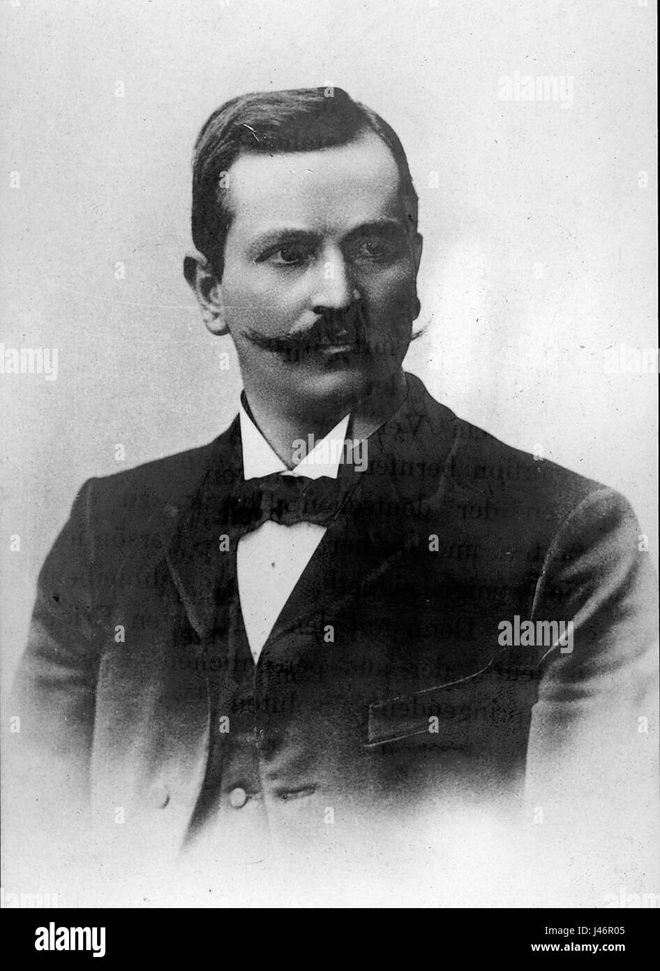 Paul Drude era un fisico tedesco noto per i suoi contributi al campo dell'elettromagnetismo. Il suo lavoro, in particolare nello studio della conducibilità elettrica e del modello Drude, è stato fondamentale nello sviluppo della fisica moderna. Foto Stock