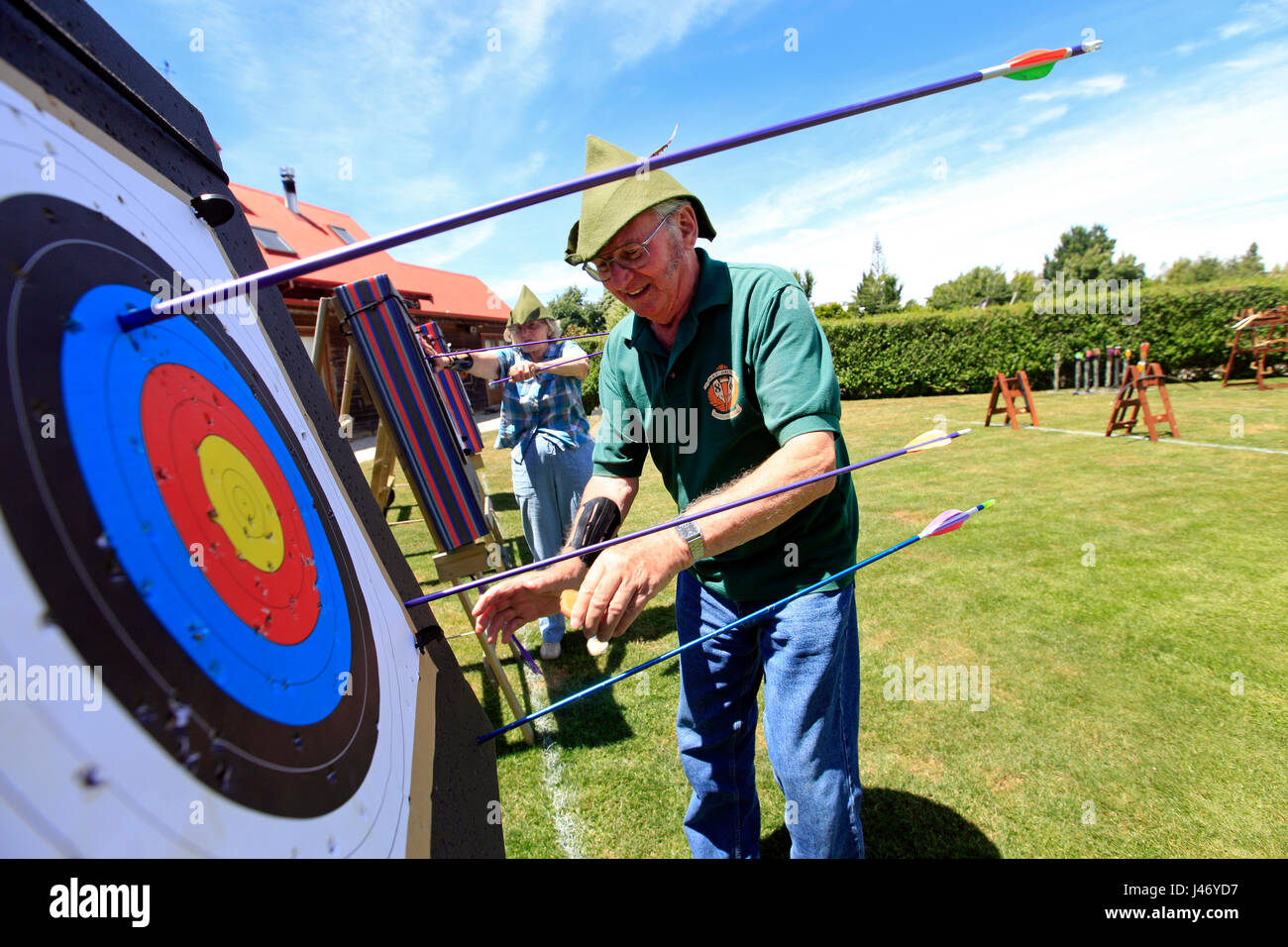 Tiro con l'arco a Dartington Granaio, Blenhein, Nuova Zelanda Foto Stock